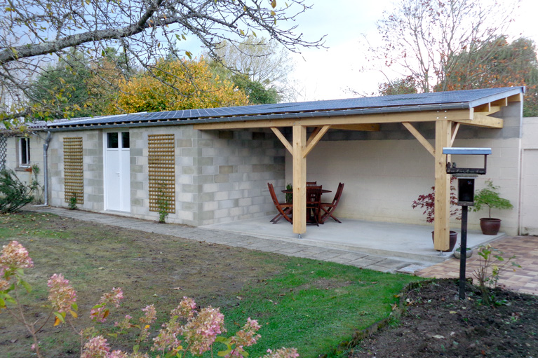 Réalisation d'un abri de jardin