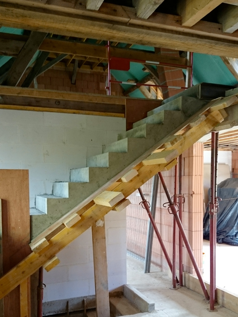 Création d'un escalier en béton dans l'oise